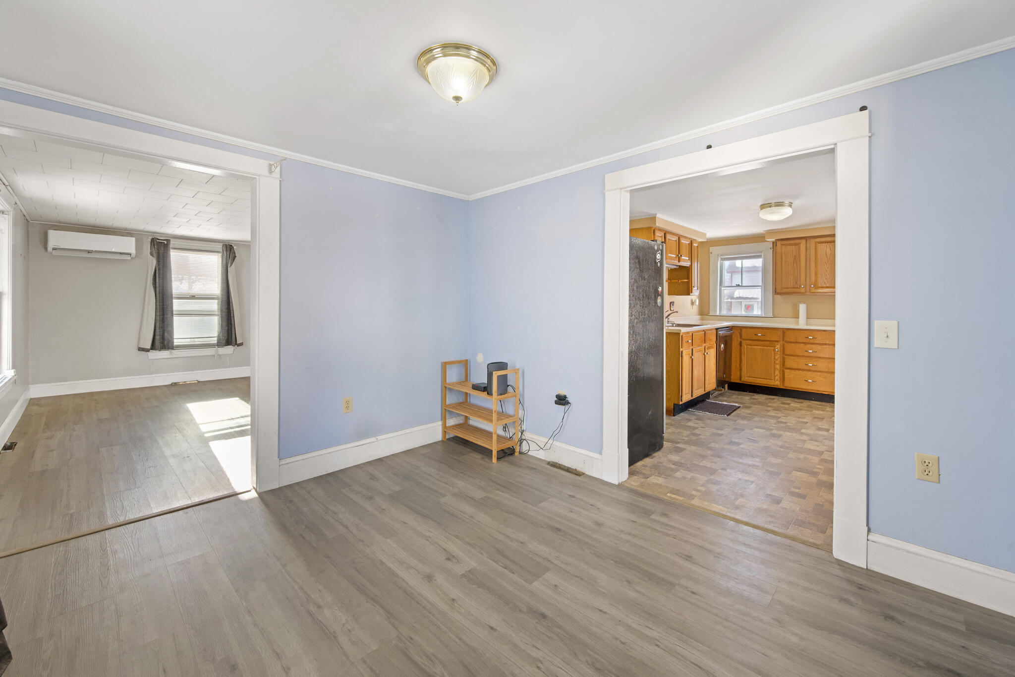 59 Thatcher Street Bangor, ME 04401 - Photo 5 of 17 59 Thatcher Street, Bangor, ME 04401