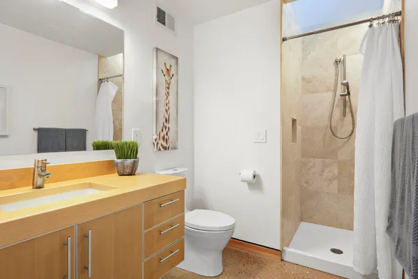 $2,500,000 | 8680 Messerschmidt Road, Verona, WI 53593