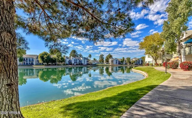 a view of a lake with houses