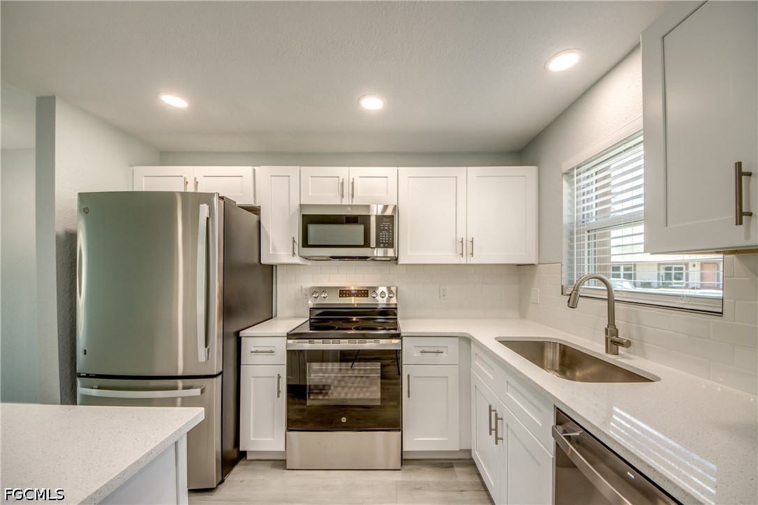 16881 Davis Road, Unit 116 Fort Myers, FL 33908 - Photo 7 of 41