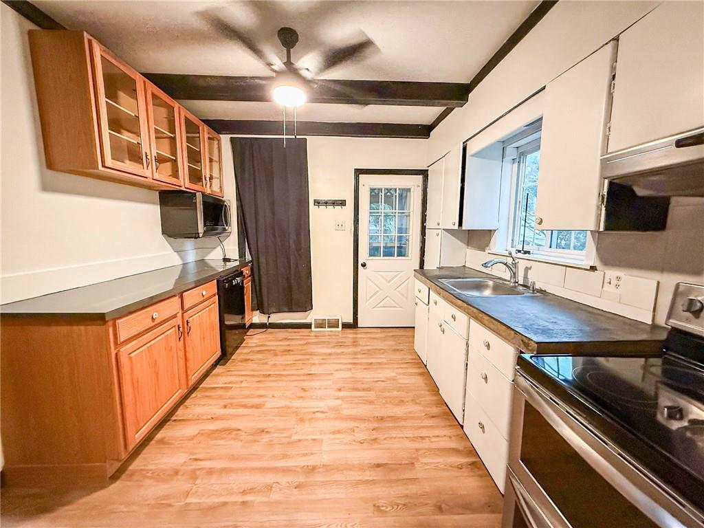 1523 Indiana Avenue Monaca, PA 15061 - Photo 7 of 50