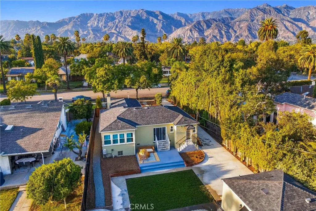 1770 Paloma Street Pasadena, CA 91104 - Photo 34 of 52 Gallery Image 34