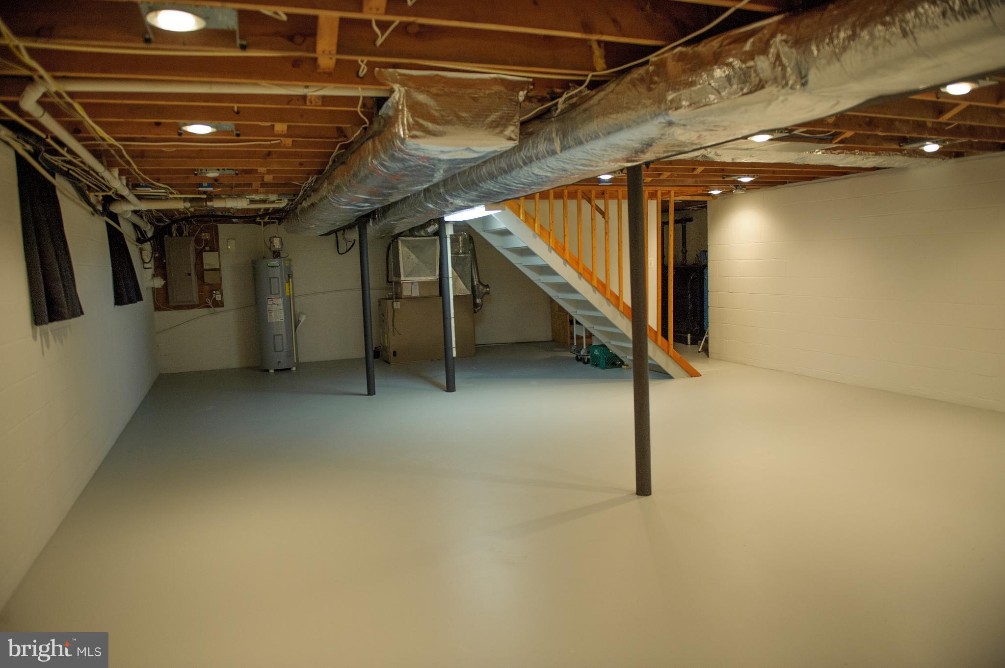 957 St George Barber Road Davidsonville, MD 21035 - Photo 26 of 30 Freshly painted and ready for your design!