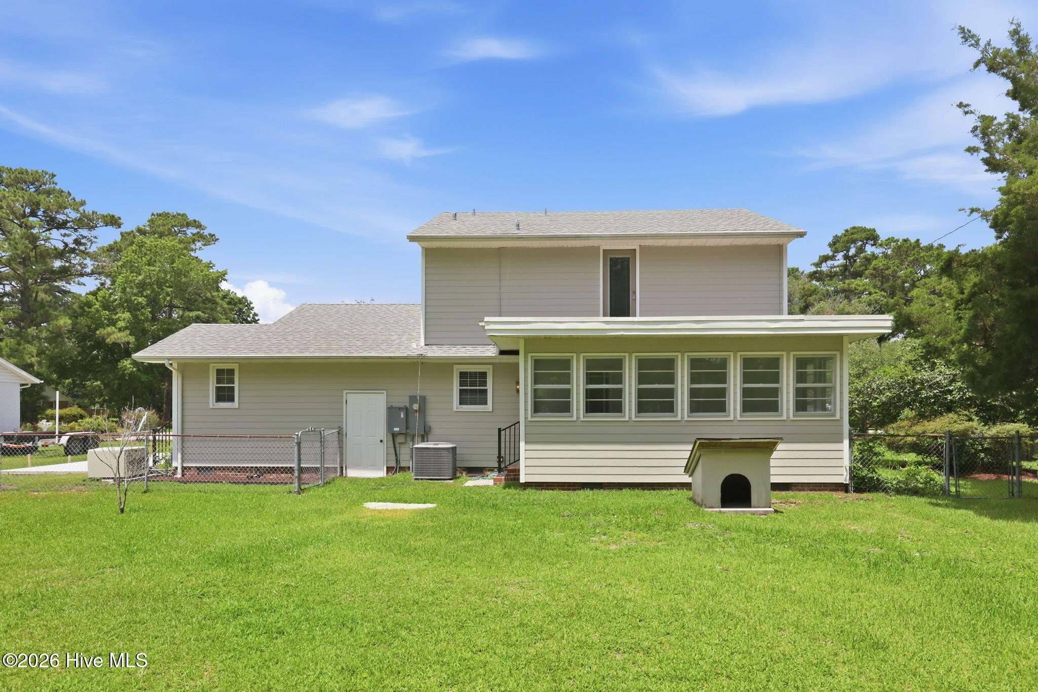 700 Robin Road Morehead City, NC 28557 - Photo 31 of 41 Rear view
