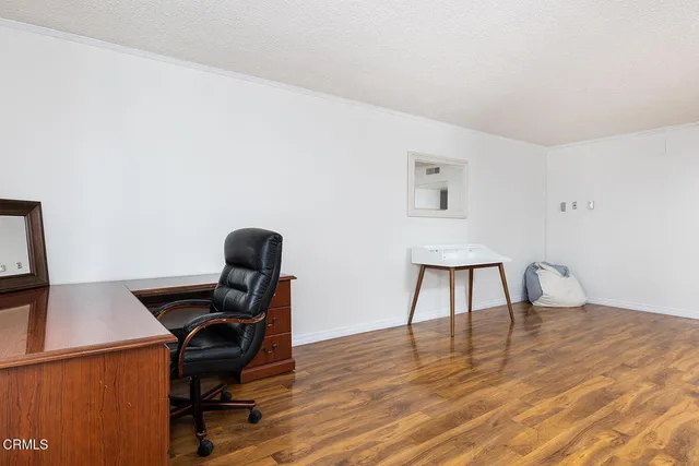 $835,000 | 540 Kelton Avenue, Unit 201, Los Angeles, CA 90024