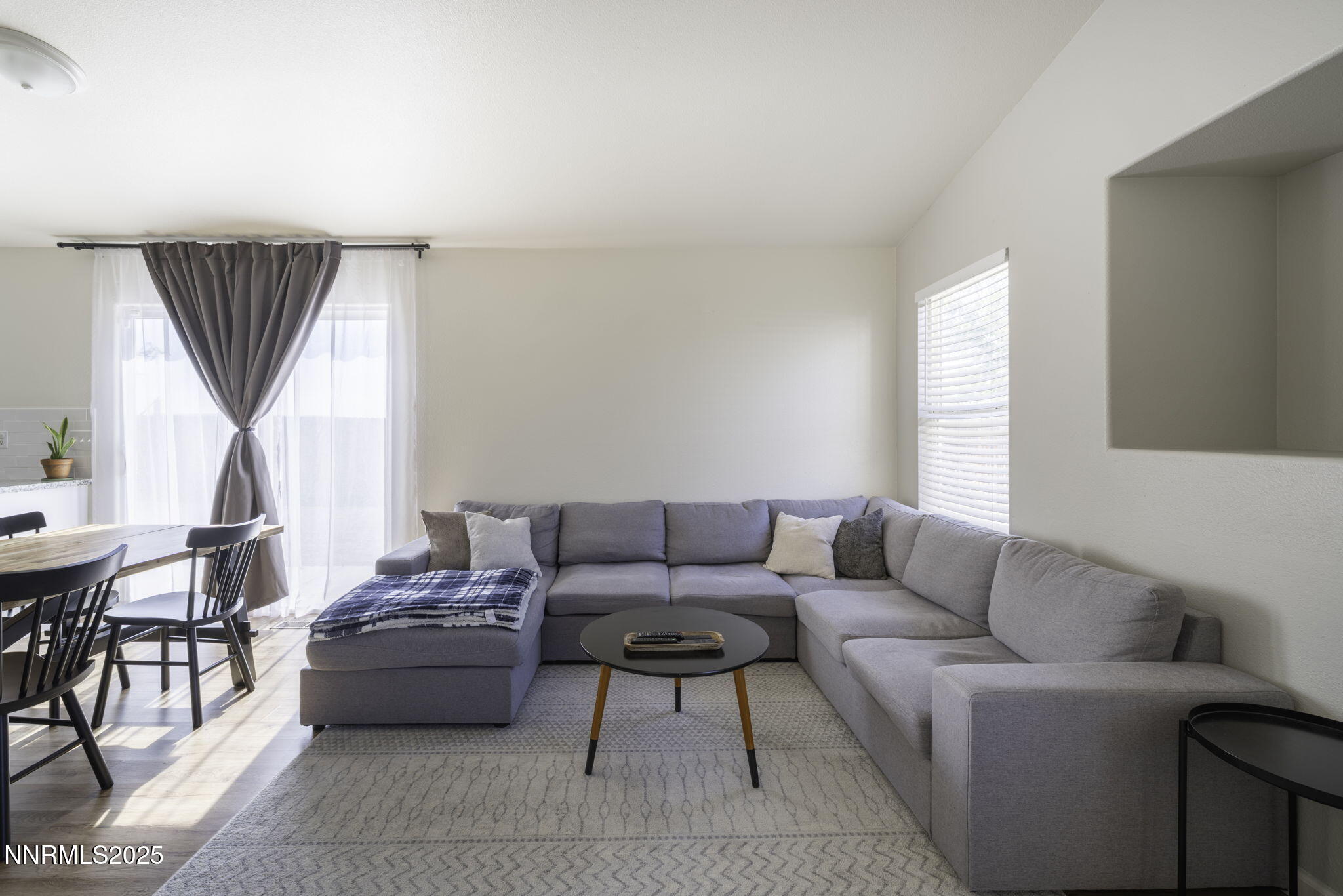 117 Relief Springs Road Fernley, NV 89408 - Photo 4 of 22 6-web-or-mls-117 Relief Springs-7