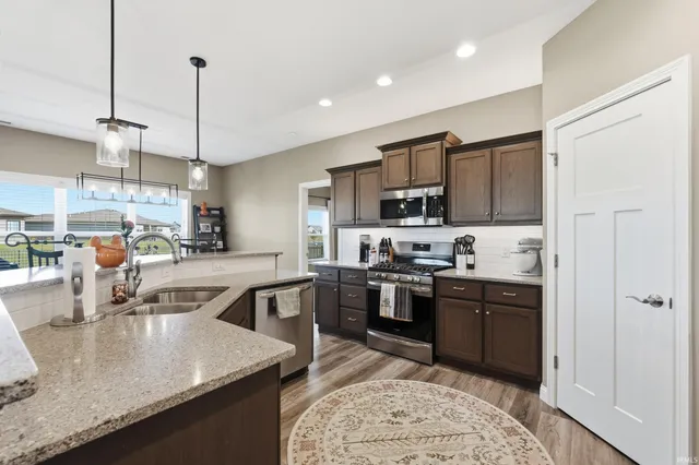 $438,900 | 12178 Fazio Drive, Fort Wayne, IN 46818