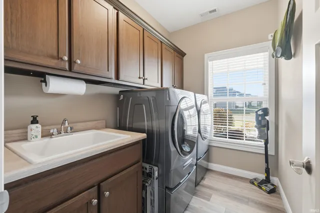 $438,900 | 12178 Fazio Drive, Fort Wayne, IN 46818