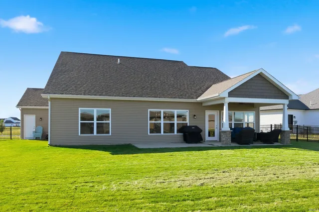 $438,900 | 12178 Fazio Drive, Fort Wayne, IN 46818