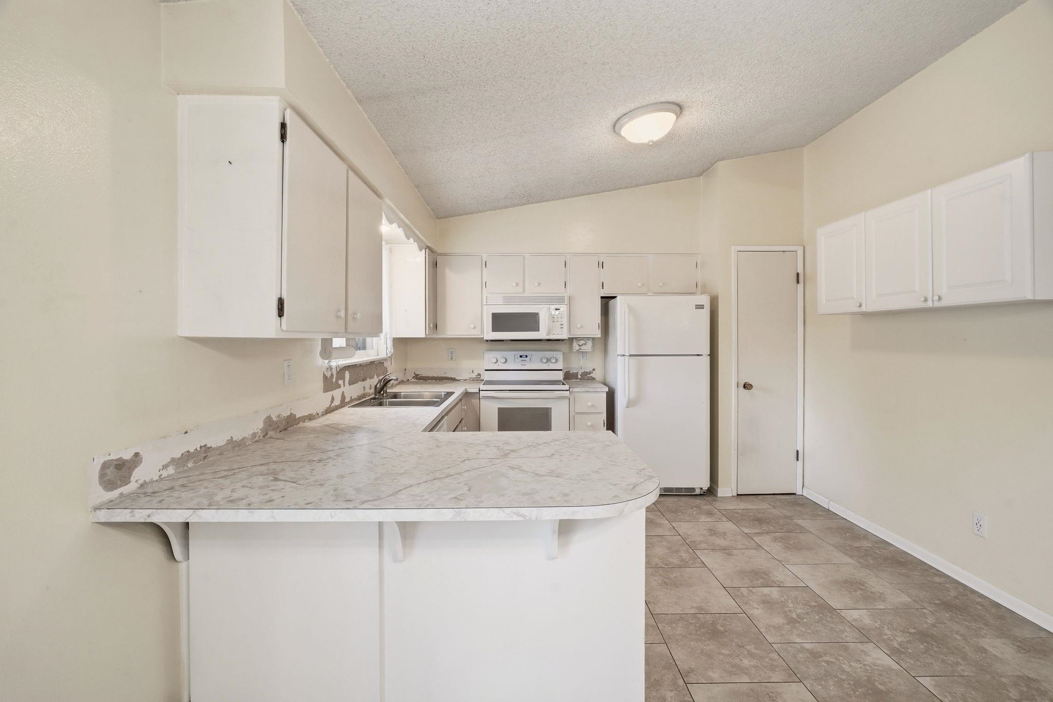 4821 South Bates Road Spokane Valley, WA 99206 - Photo 12 of 33