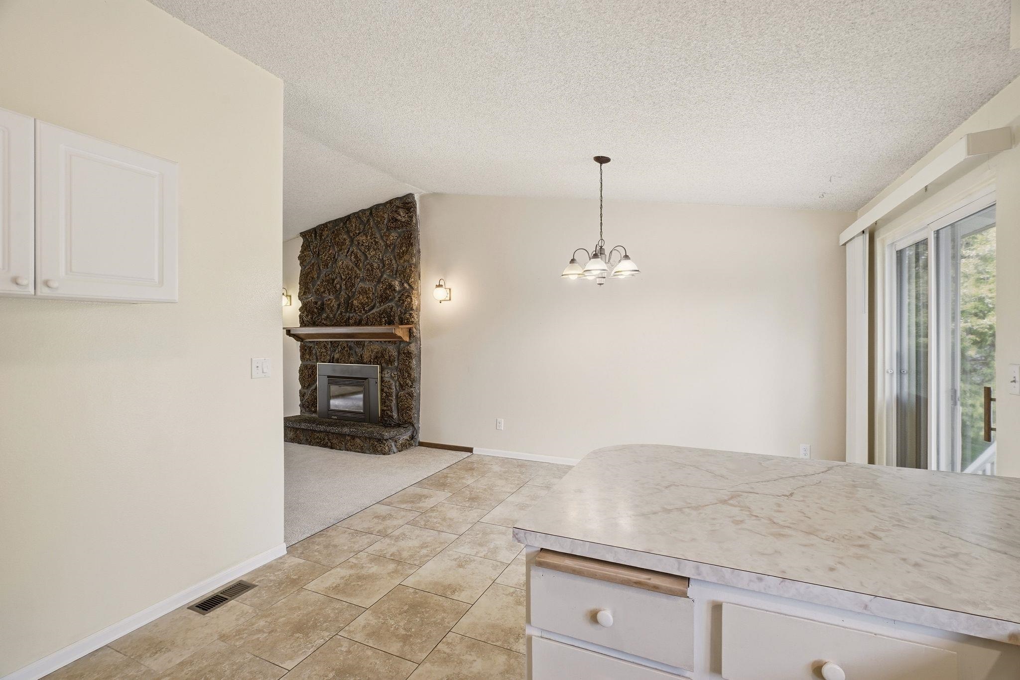 4821 South Bates Road Spokane Valley, WA 99206 - Photo 14 of 33