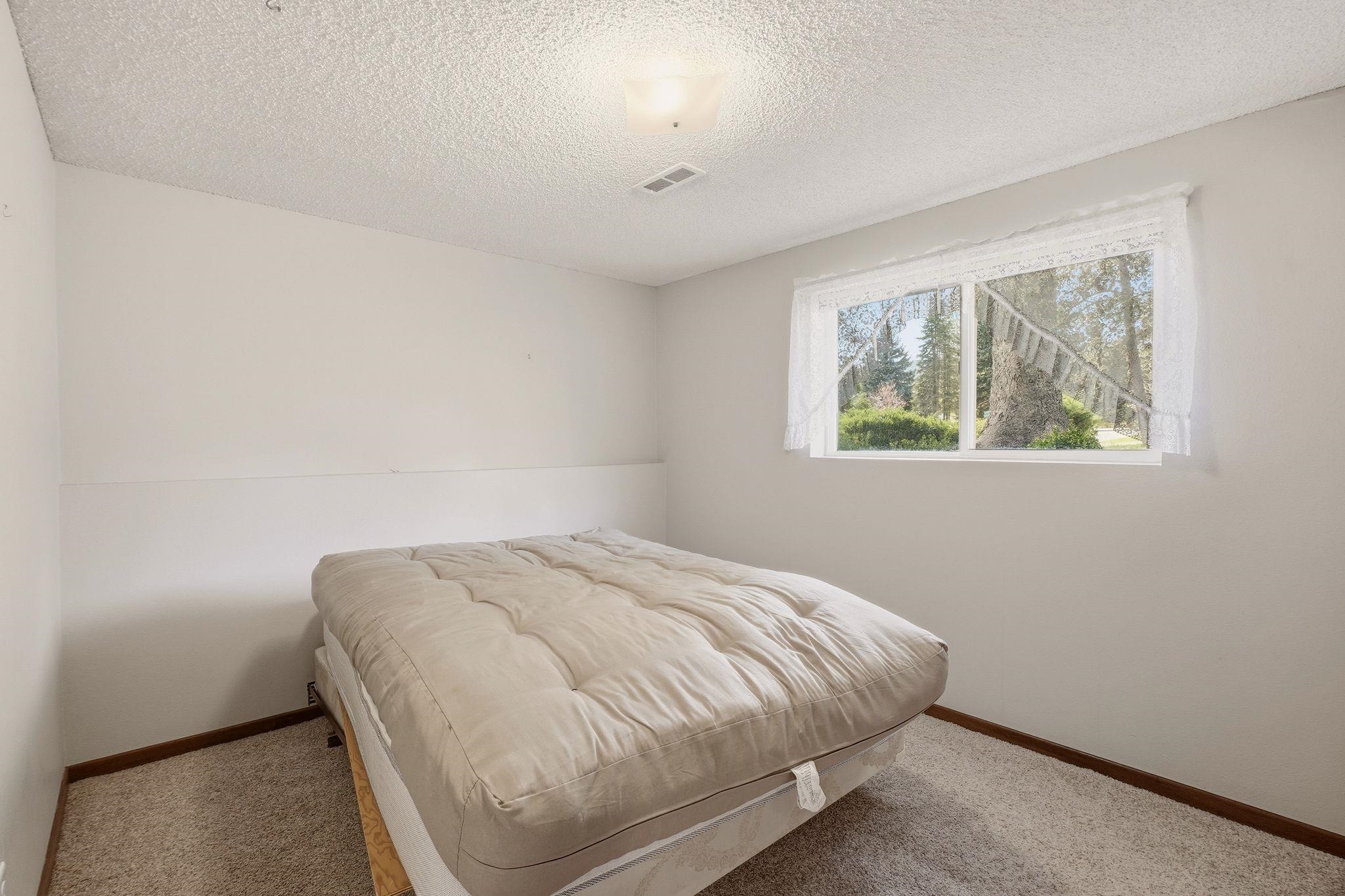 4821 South Bates Road Spokane Valley, WA 99206 - Photo 23 of 33