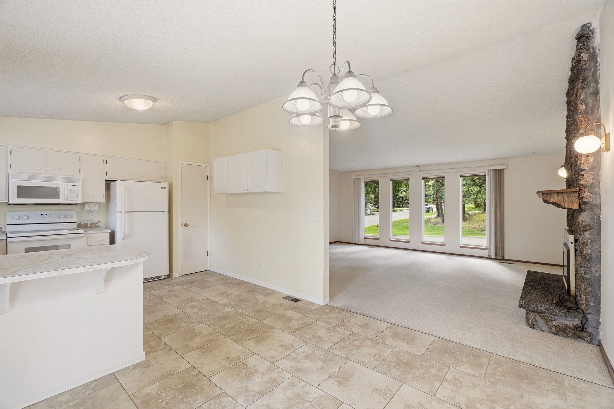 4821 South Bates Road Spokane Valley, WA 99206 - Photo 6 of 33
