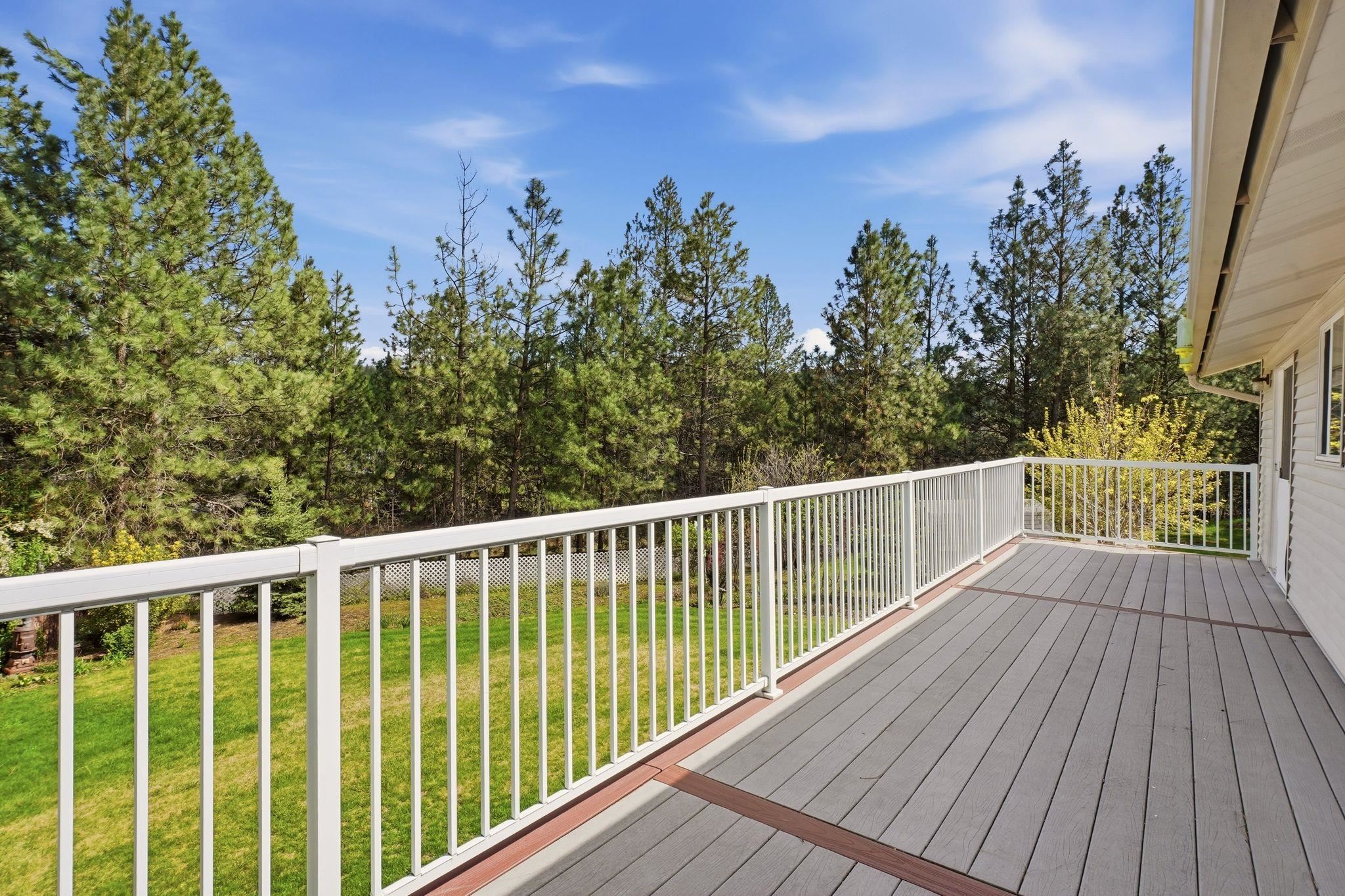 4821 South Bates Road Spokane Valley, WA 99206 - Photo 8 of 33