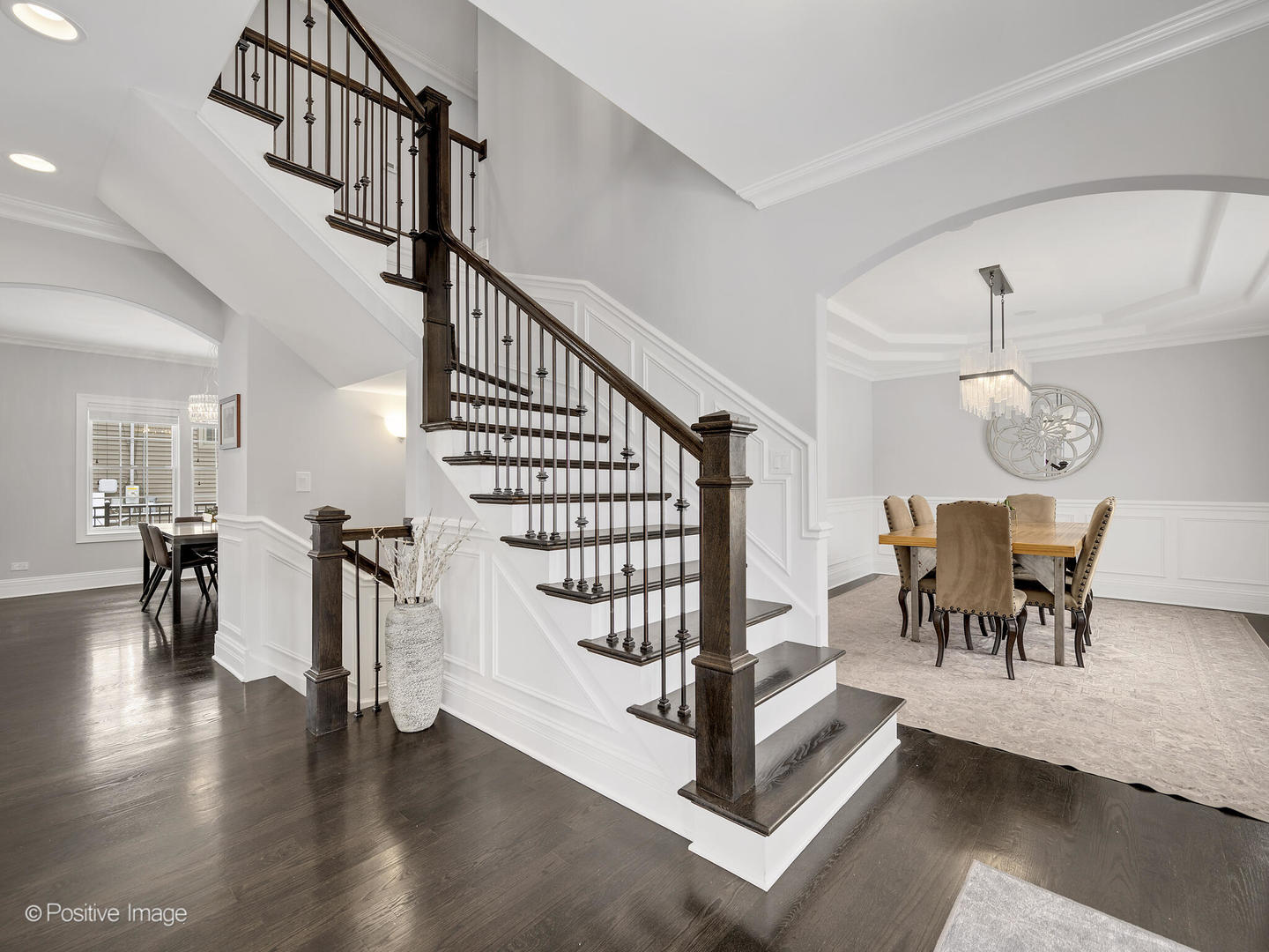 566 Mitchell Avenue Elmhurst, IL 60126 - Photo 14 of 46