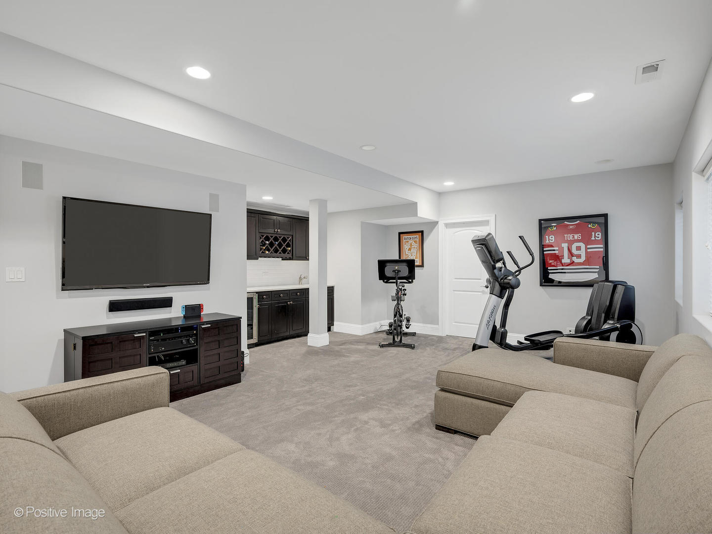 566 Mitchell Avenue Elmhurst, IL 60126 - Photo 40 of 46