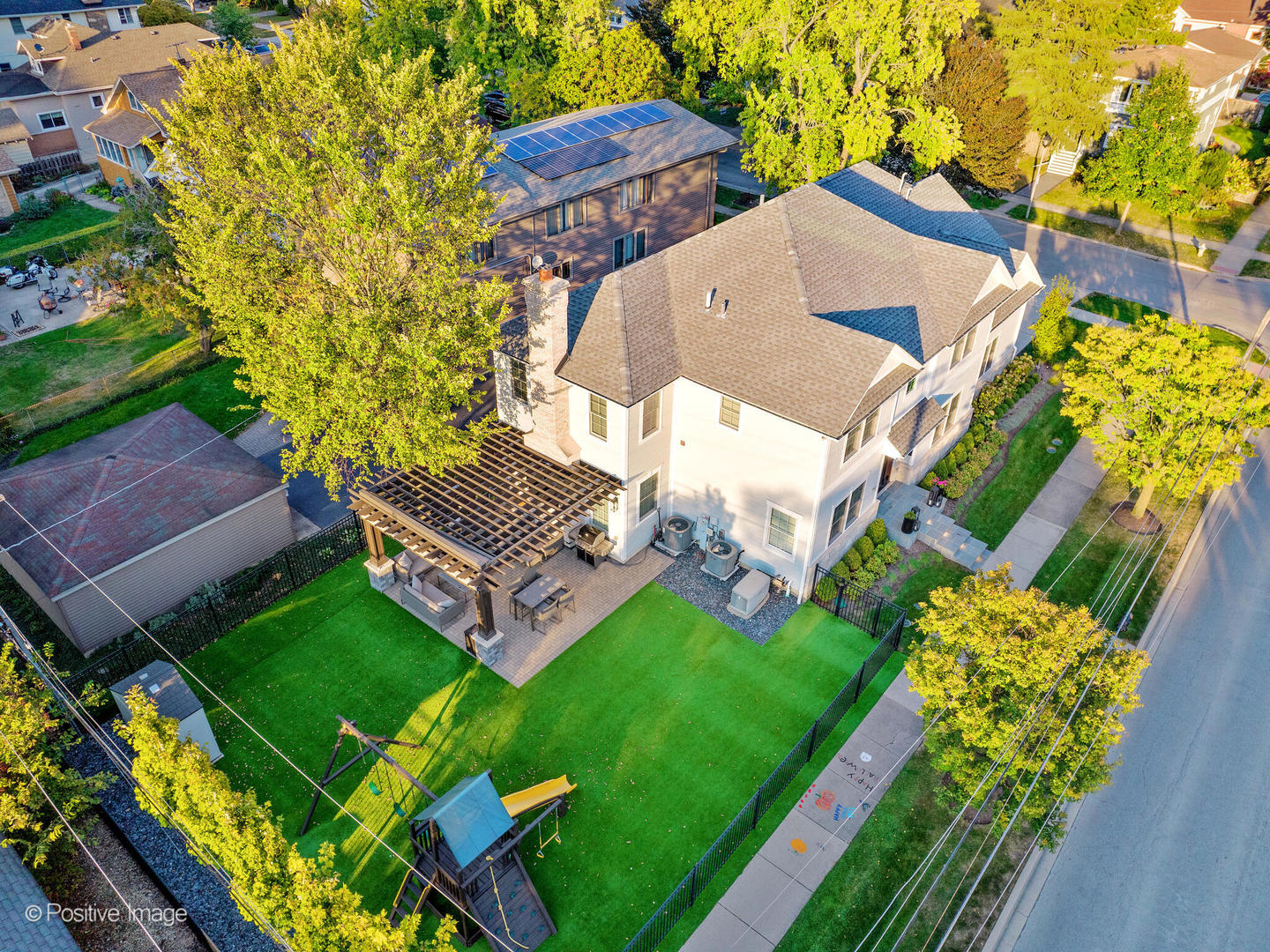 566 Mitchell Avenue Elmhurst, IL 60126 - Photo 10 of 46