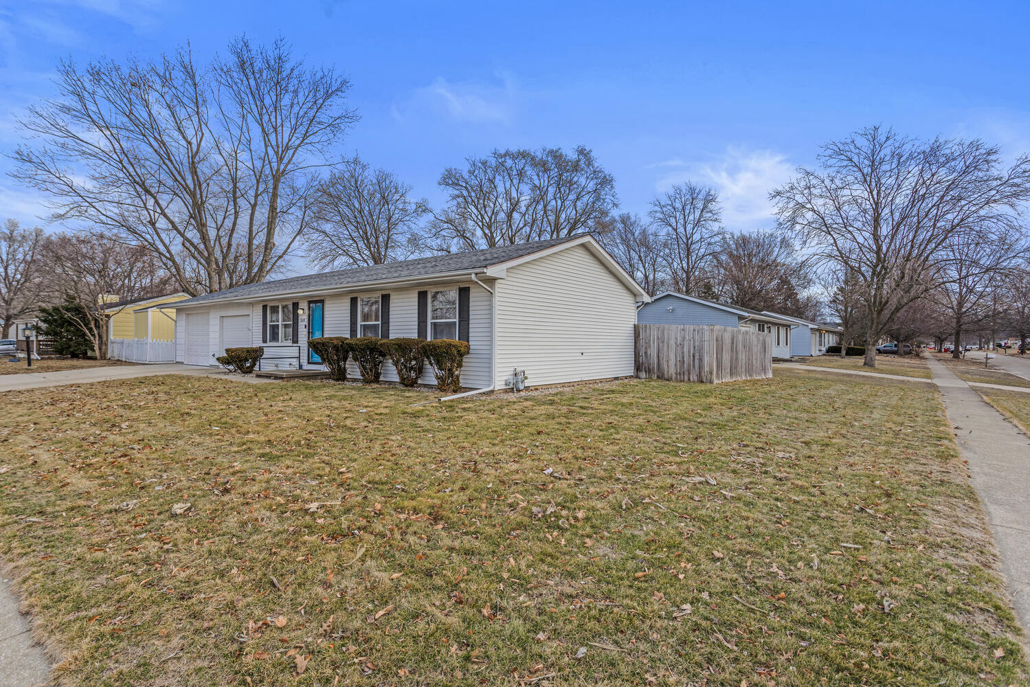 1610 Stratford Drive Champaign, IL 61821 - Photo 20 of 25
