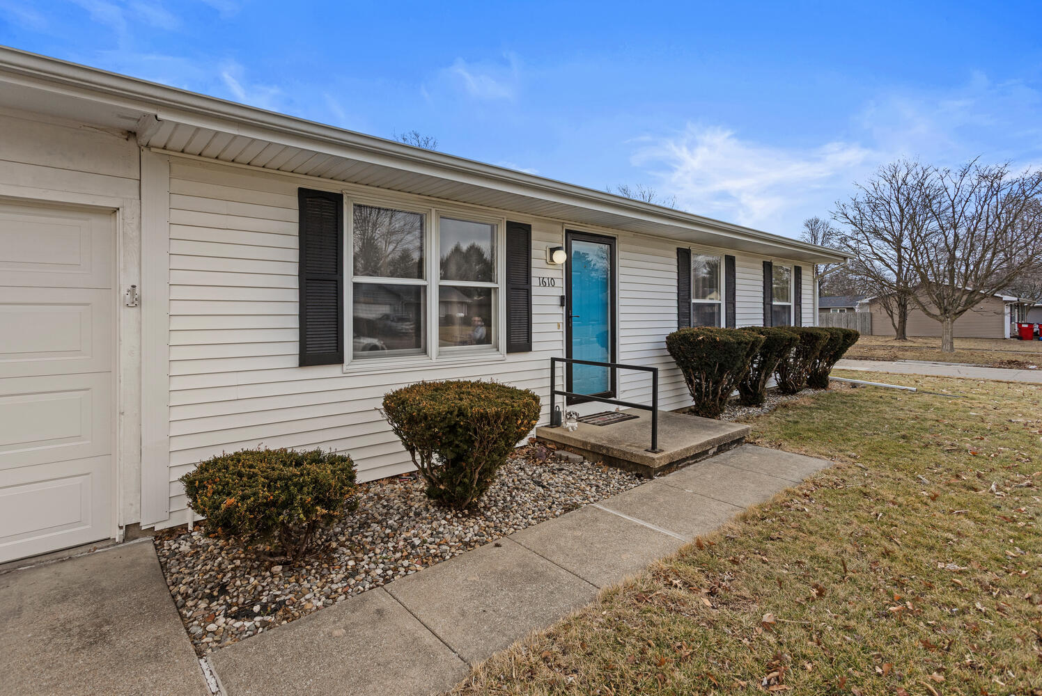 1610 Stratford Drive Champaign, IL 61821 - Photo 21 of 25