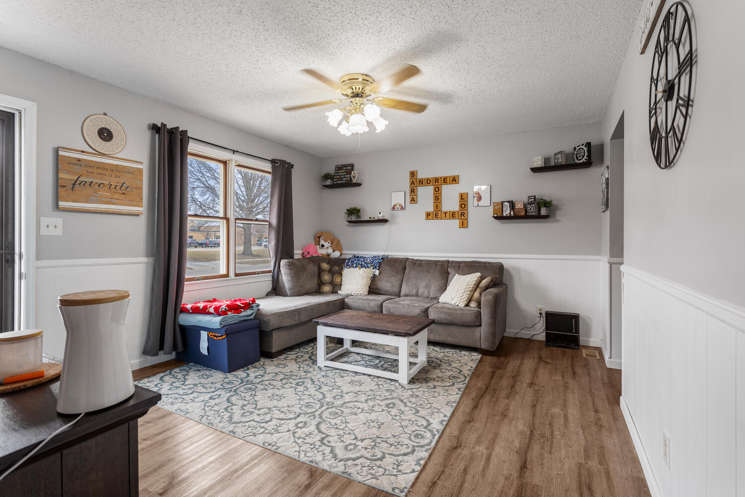 1610 Stratford Drive Champaign, IL 61821 - Photo 4 of 25