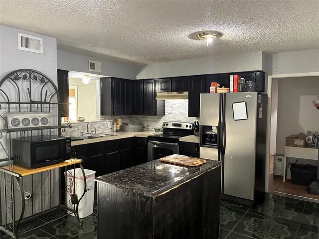 $175,000 | 3515 Italy Avenue, Bardwell, TX 75119