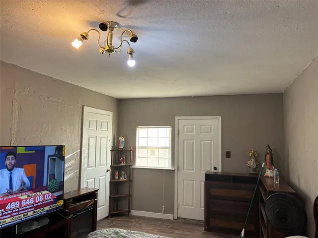 $175,000 | 3515 Italy Avenue, Bardwell, TX 75119