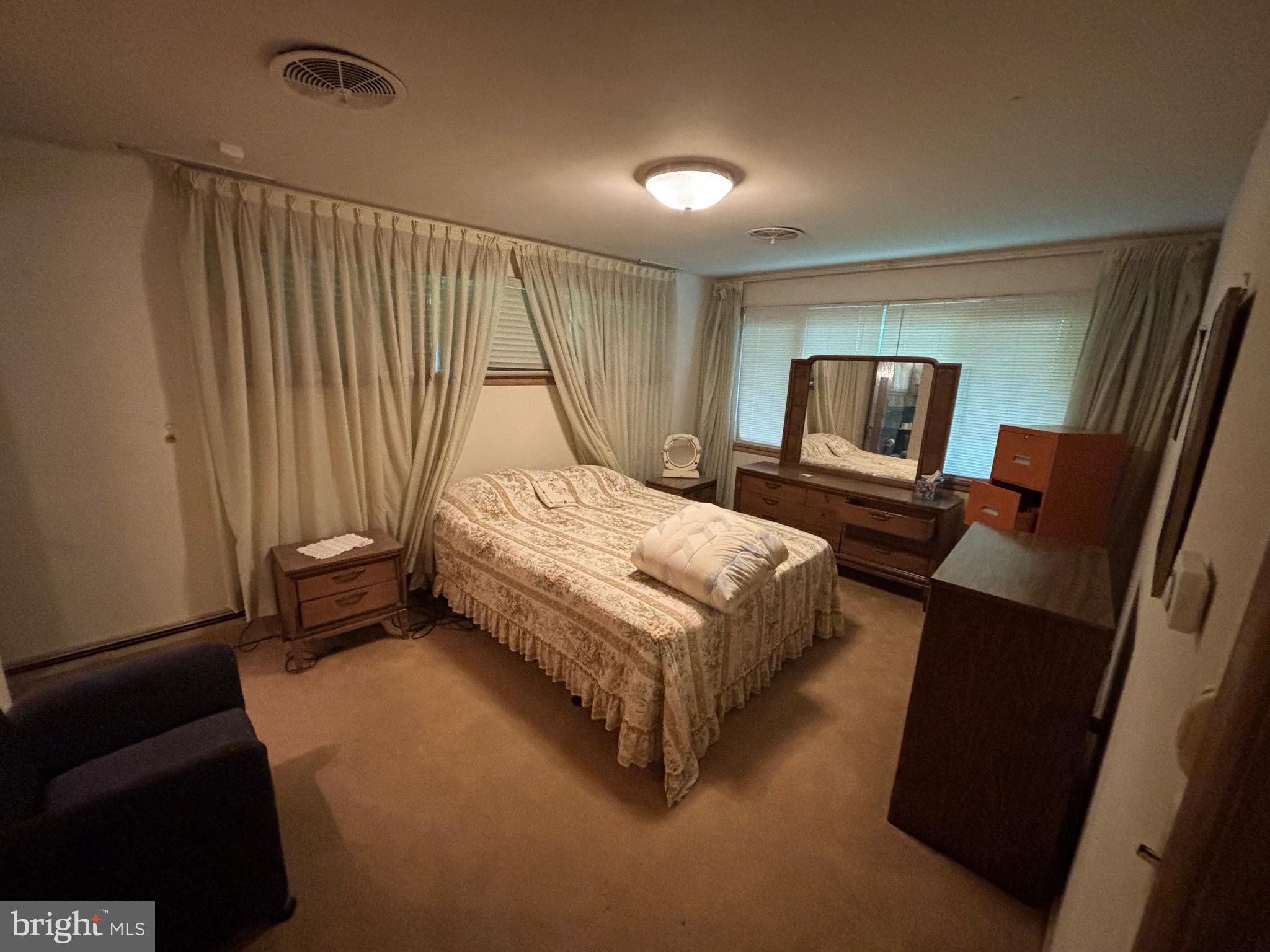 1366 Leegate Road Northwest Washington, DC 20012 - Photo 15 of 33 Gallery Image 15