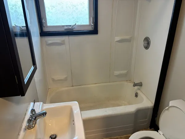 $1,249 | 1 Cheney Street, Unit 2, Orange, MA 01364