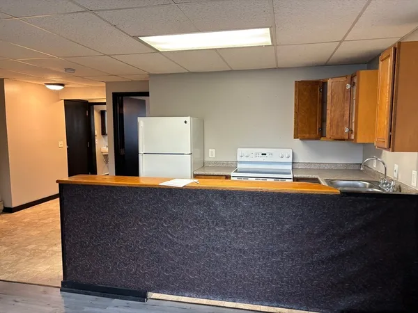 $1,249 | 1 Cheney Street, Unit 2, Orange, MA 01364