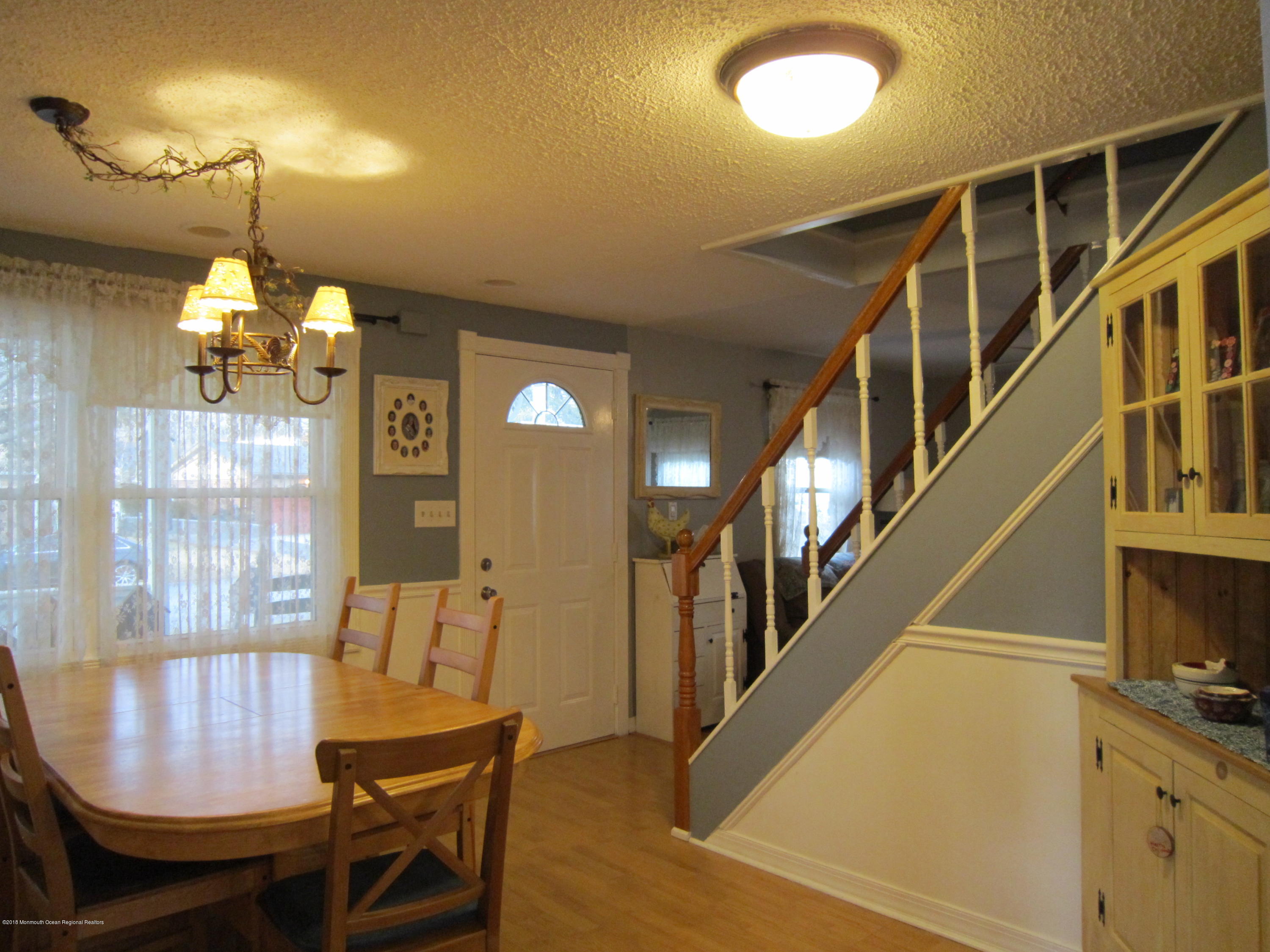 224 Sunset Lane Howell, NJ 07731 - Photo 3 of 14 IMG_3392