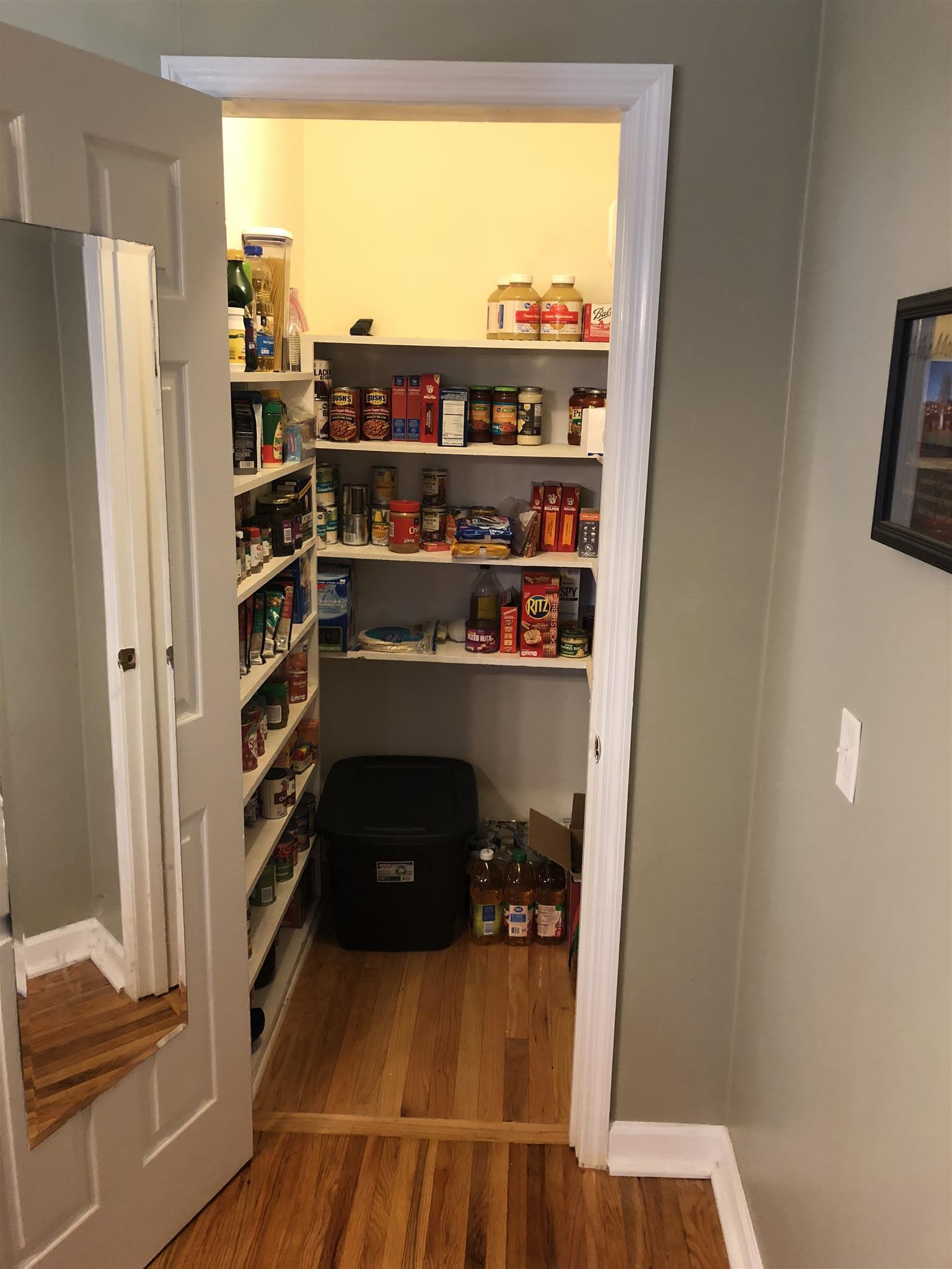 1087 Jackson Heights Road Goodlettsville, TN 37072 - Photo 8 of 23 a view of walk in closet with empty racks