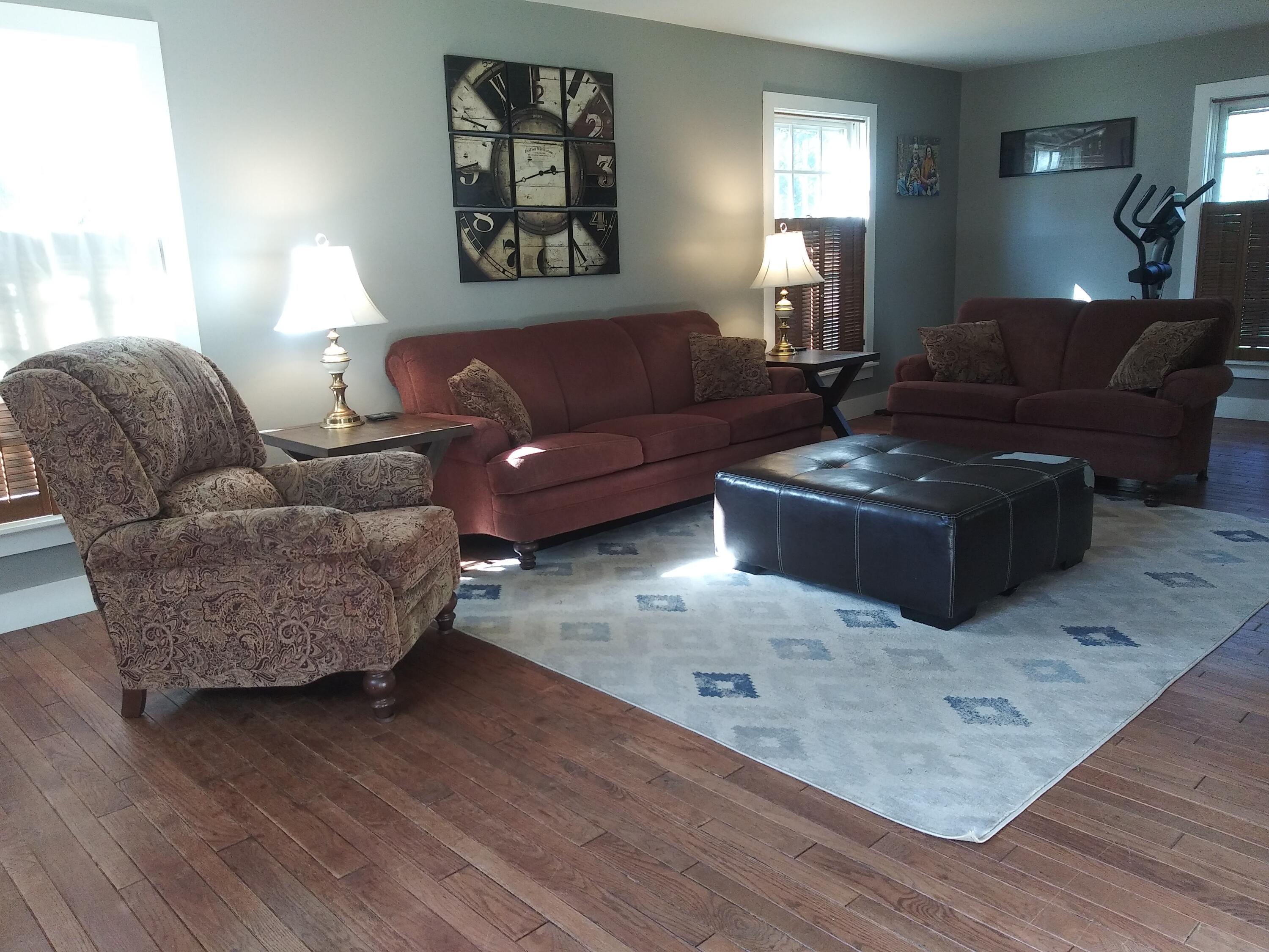 2930 McCain Road Jackson, MI 49203 - Photo 4 of 29 Family Room 27x13