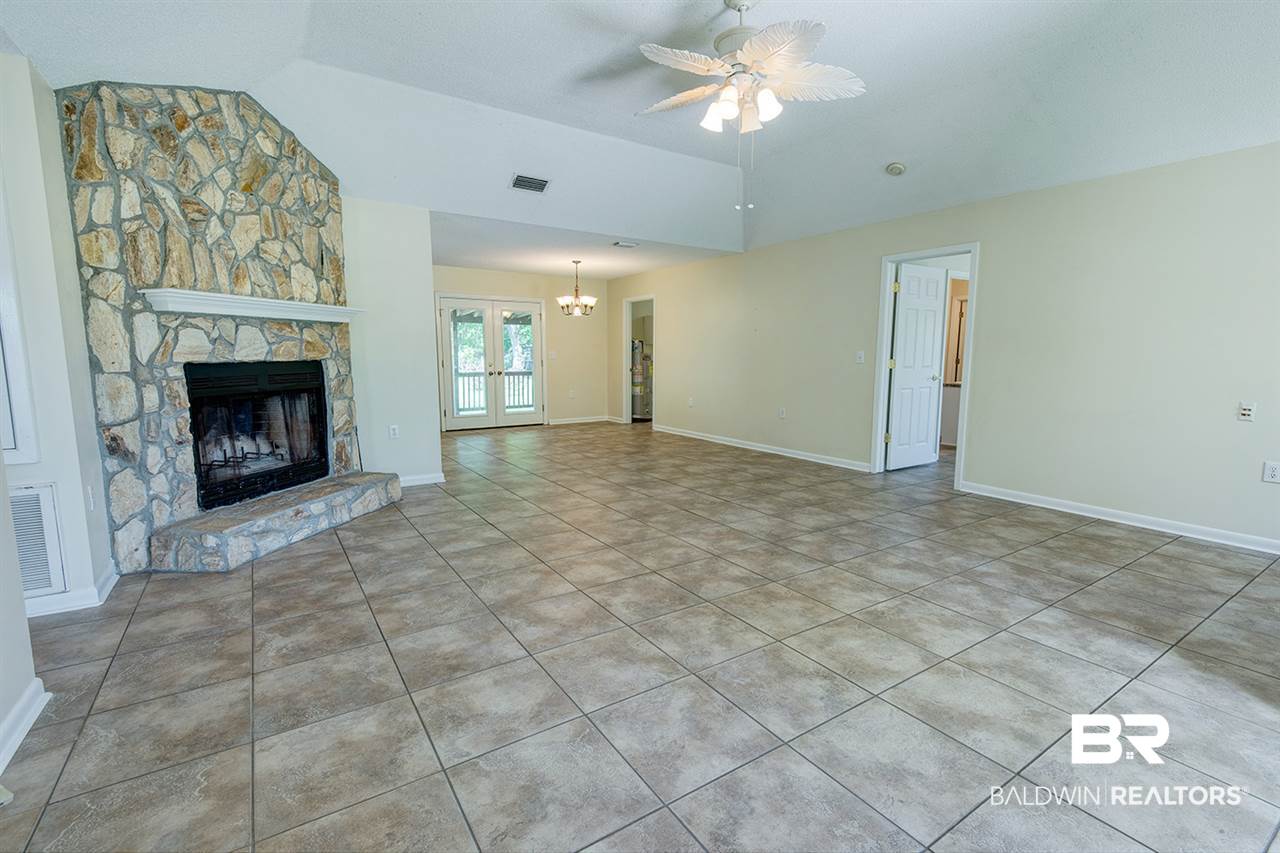 14859 County Road 3 Fairhope, AL 36532 - Photo 9 of 32