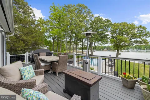 $2,500,000 | 3815 Outrigger Drive, Edgewater, MD 21037