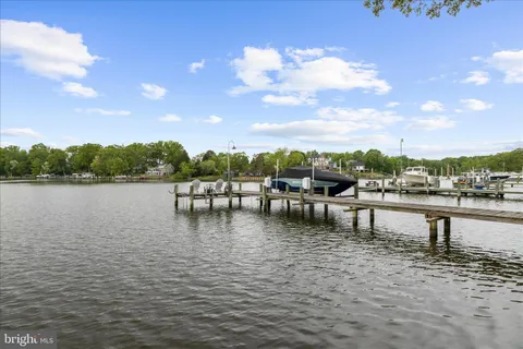 $2,500,000 | 3815 Outrigger Drive, Edgewater, MD 21037