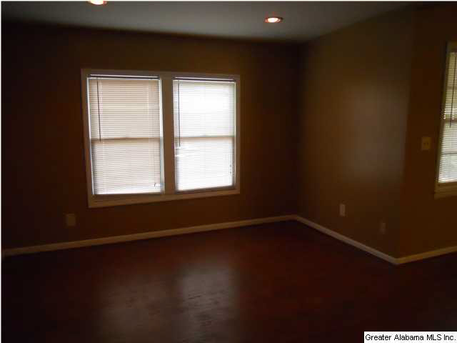 109 Marble Valley Road Sylacauga, AL 35151 - Photo 5 of 27