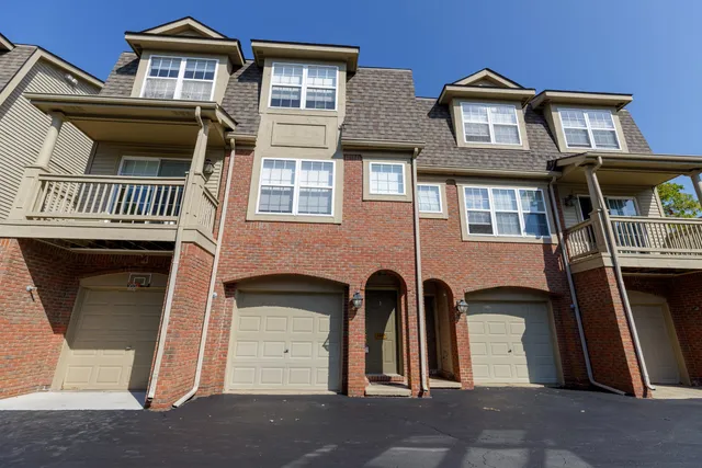 $335,000 | 3057 Barclay Way, Ann Arbor, MI 48105