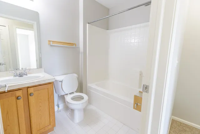 $335,000 | 3057 Barclay Way, Ann Arbor, MI 48105