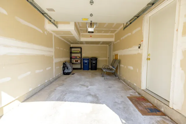 $335,000 | 3057 Barclay Way, Ann Arbor, MI 48105