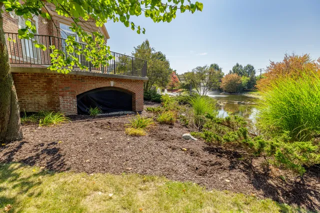 $335,000 | 3057 Barclay Way, Ann Arbor, MI 48105