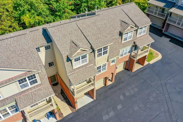 $335,000 | 3057 Barclay Way, Ann Arbor, MI 48105