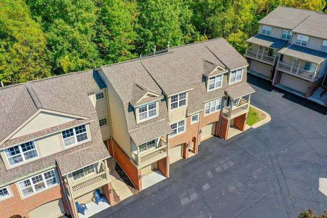 $335,000 | 3057 Barclay Way, Ann Arbor, MI 48105