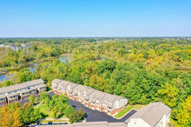 $335,000 | 3057 Barclay Way, Ann Arbor, MI 48105