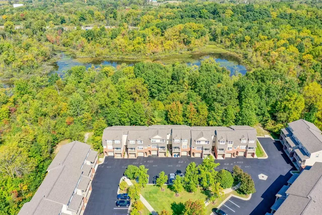 $335,000 | 3057 Barclay Way, Ann Arbor, MI 48105