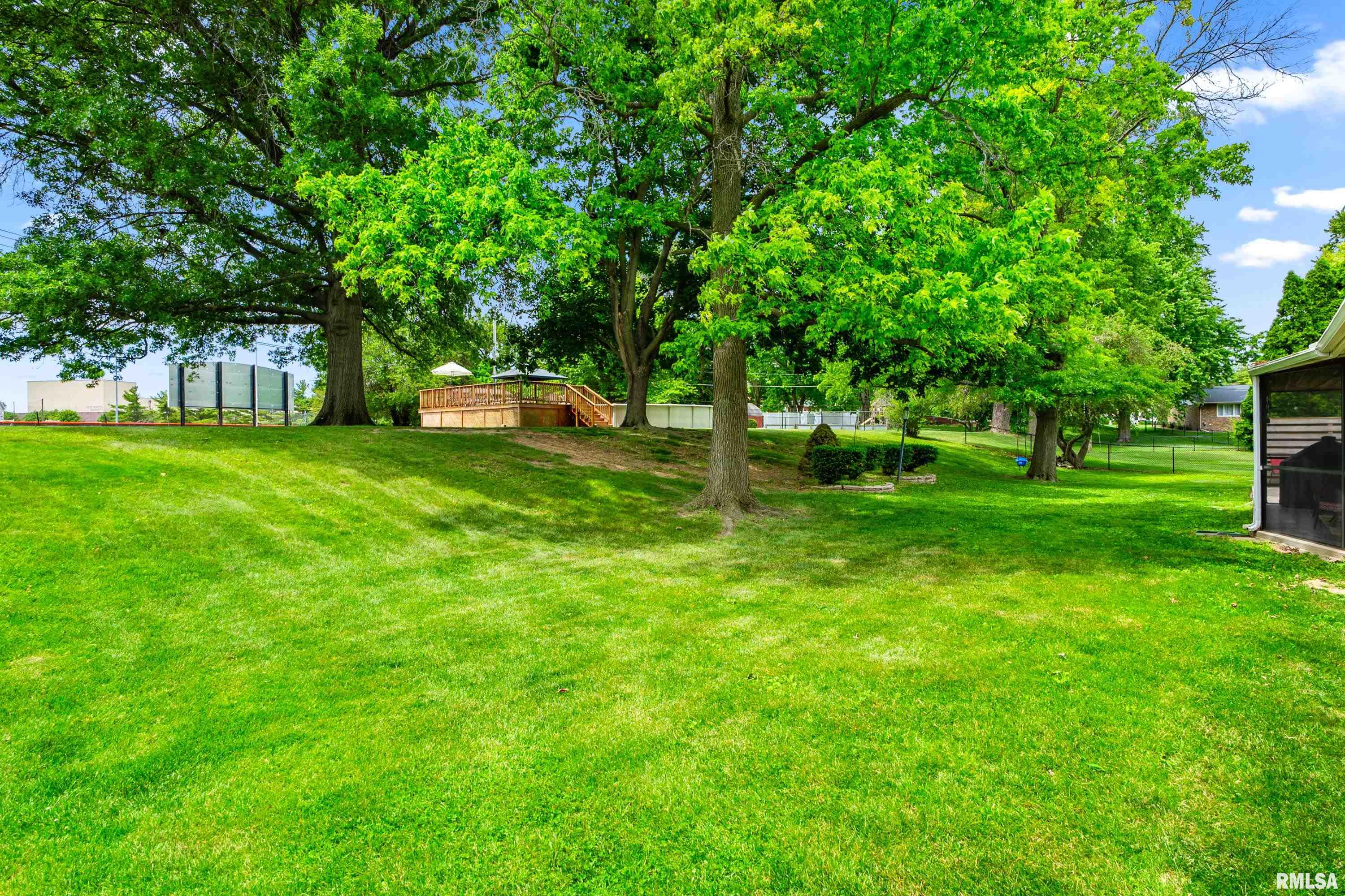 1008 Kingsbury Road Washington, IL 61571 - Photo 37 of 41 Gallery Image 37
