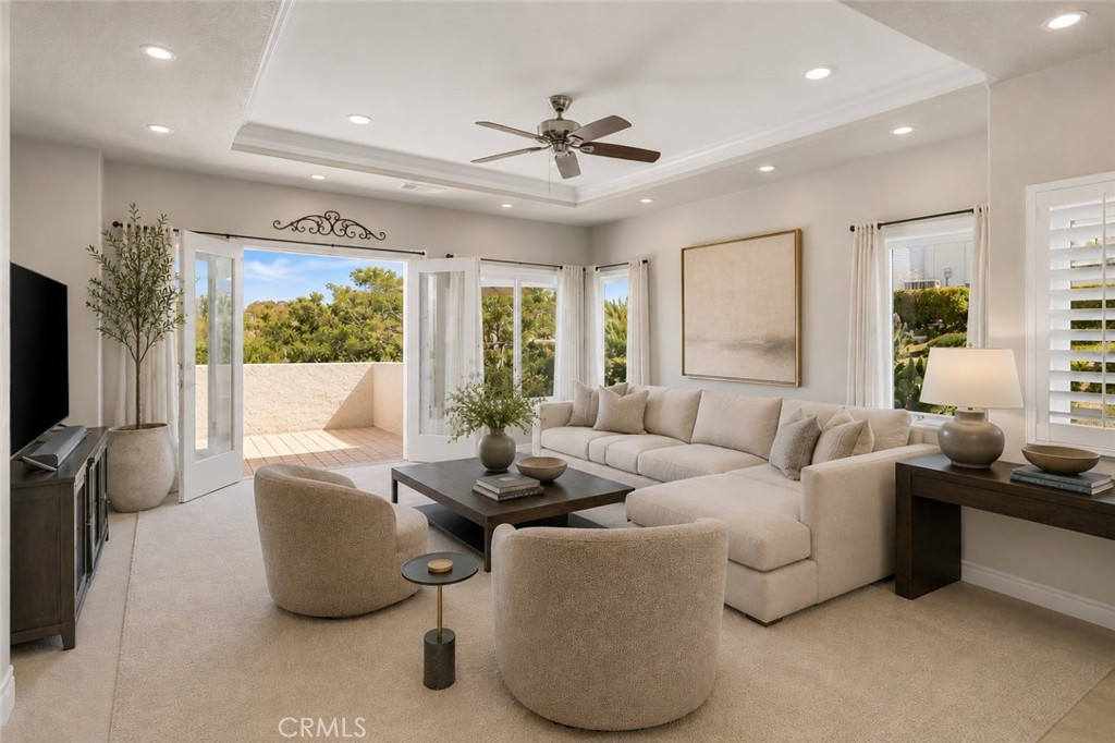 33 Wimbledon Court Dana Point, CA 92629 - Photo 5 of 43