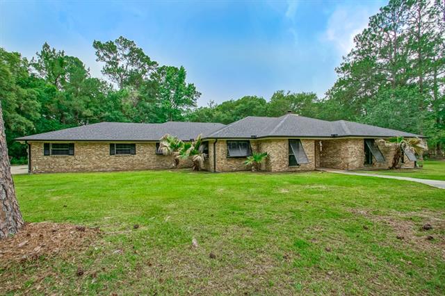 7 Royal 18th Drive Slidell, LA 70460 - Photo 2 of 57