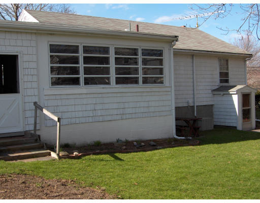 71 Thompson Road Weymouth, MA 02191 - Photo 19 of 21
