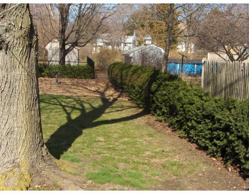 71 Thompson Road Weymouth, MA 02191 - Photo 20 of 21