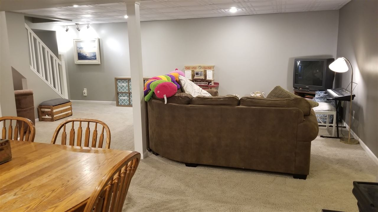 4014 Locke Perry, MI 48872 - Photo 24 of 59